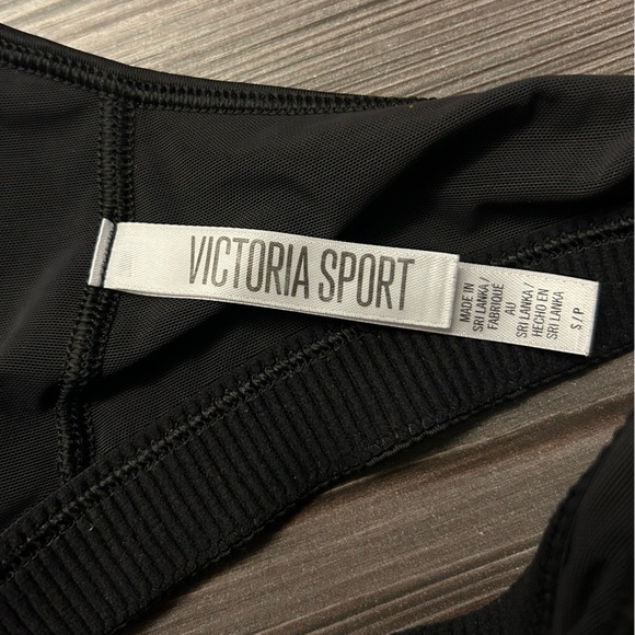 Victoria Secret Sport bra (S) Black with mesh lining - Picture 5 of 5